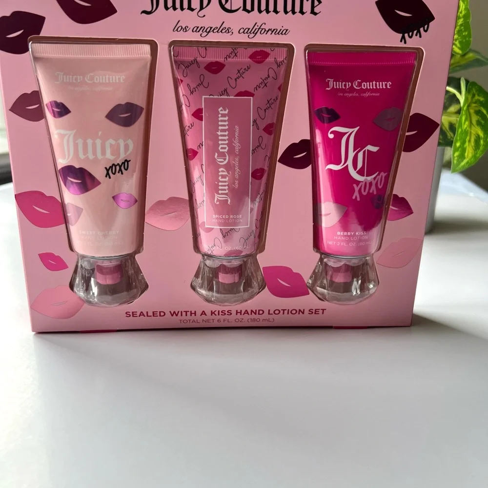 Juicy Couture hand lotion set. New - Picture 1 of 5